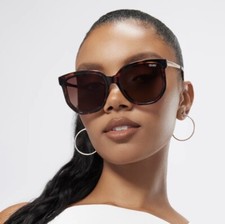 Quay Australia Sunglasses Coffee Run Mini Brwn Lens POLARIZED 51mm TORT GOLD