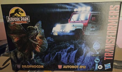 Jurassic Park x Transformers Collaborative  Dilophocon & Autobot JP12 New in Box