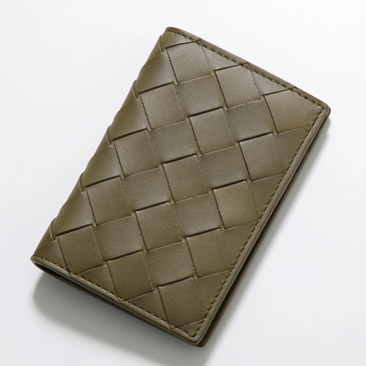 Bottega Veneta — BOTTEGA VENETA Card Case  Men's Intrecciato Leather Mini Wallet Pass Holder