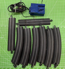 Bachmann HO E-Z Track LOT OF 15 - 12 Curves, 2 Straight W/Reliner Power Pack
