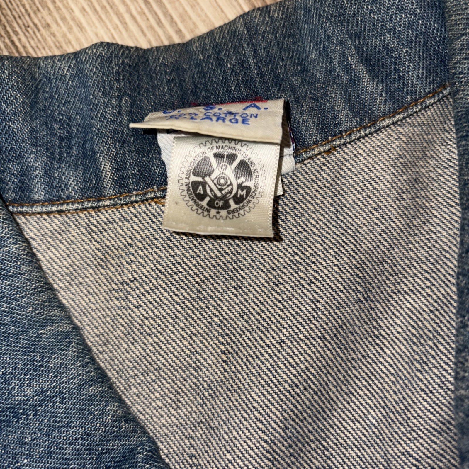 American Eagle Embossed Denim Jacket Transportati… - image 13