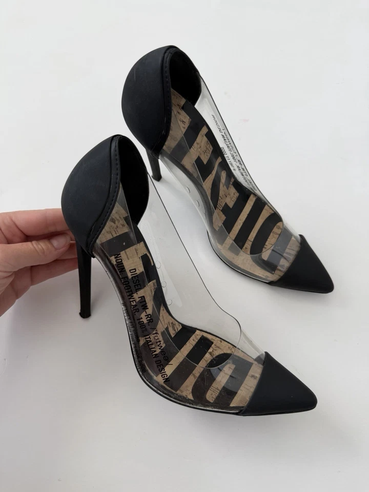 Zapatos de salón Diesel transparentes de PVC con punta negra talla EU 37 / US 6,5 usados Foto 2 de 4