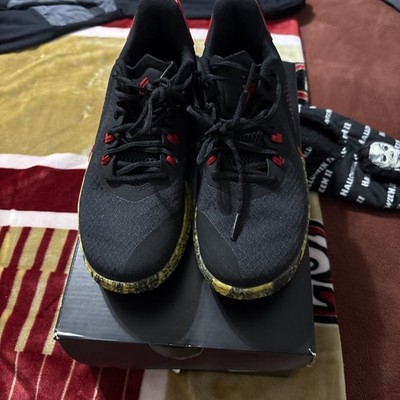 Nike Mens  Kobe Mamba Fury Bruce Lee Black Red size men s 6.5