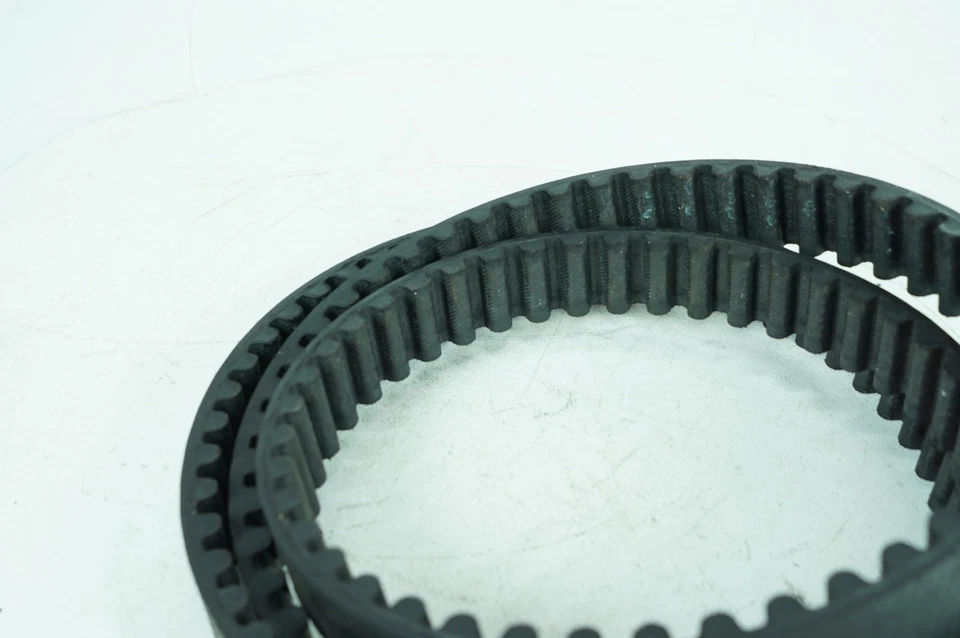 06 Harley Touring Electra Glide Classic OEM correa de transmisión trasera 139T 1-1/8" 40024-04 Foto 3 de 4