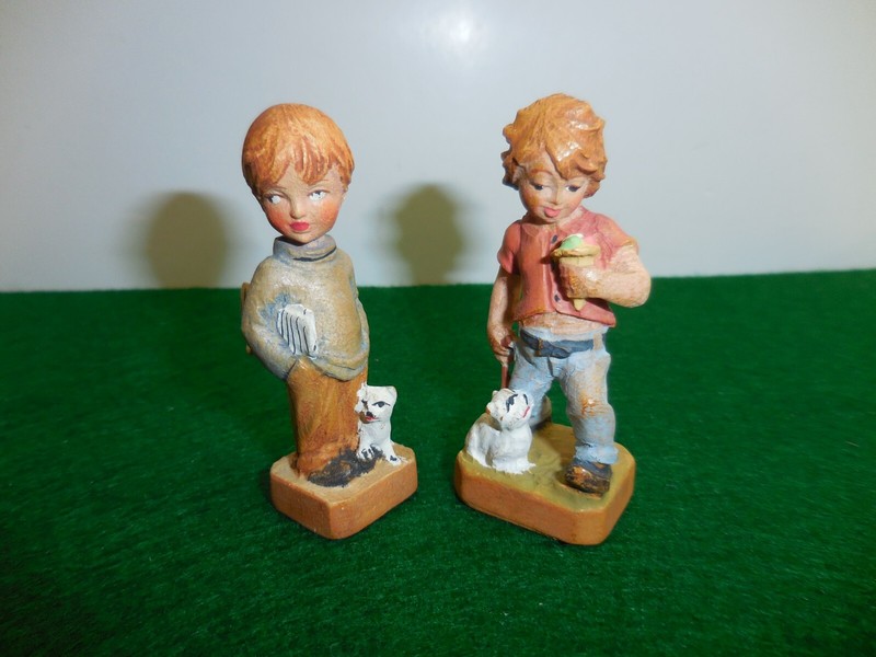 ANRI Miniature Wooden Figurines of Boys with Newspaper, Ice Cream, Cat & Dog 