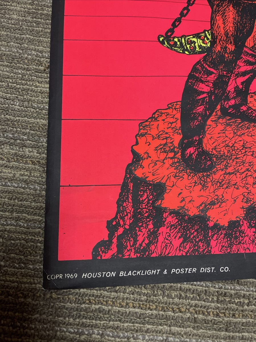 148 1969 First Printing WARRIOR II BlackLight Black Light Poster
