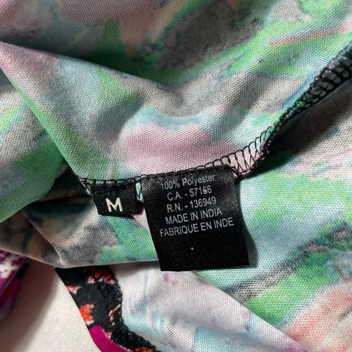 Top de mujer Mango Tango multicolor abstracto floral sin mangas talla M - Imagen 7 de 7