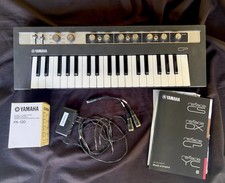 Yamaha Reface CP Portable Electric Piano Synt...