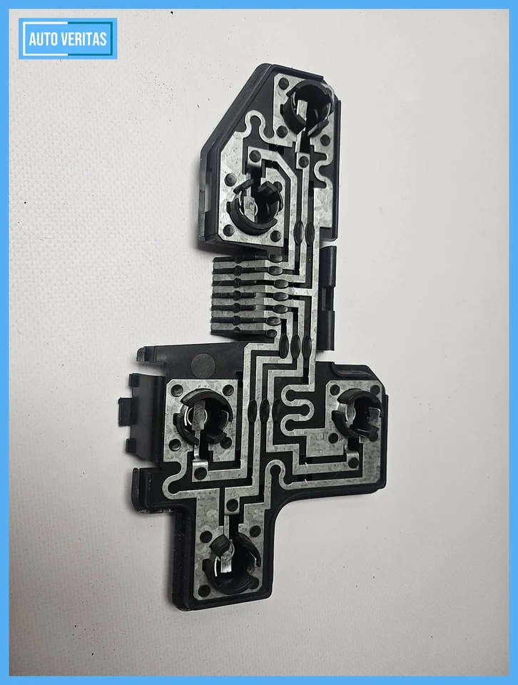 Original Opel Corsa B lamp carrier rear light Links GM 5016 YORKA - Image 3 of 4