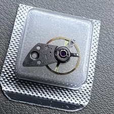 Complete Balance Wheel with Silver Splint for Miyota 8200 8215 Movement