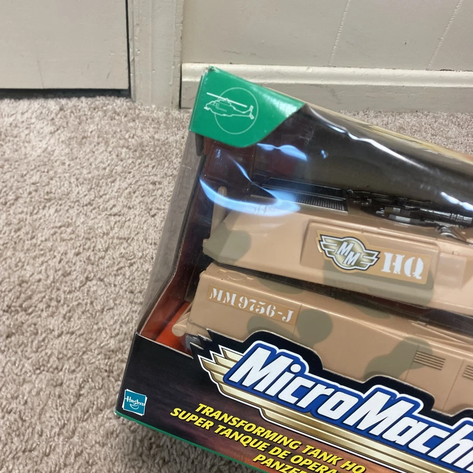 RARE 2001 HUGE MICRO MACHINES TRANSFORMING TANK HQ PLAYSET HASBRO- NEW SEALED - Image 2 of 4