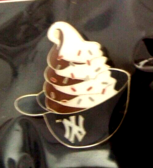 2024 NY logo New York Yankees mini helmet ice cream pin soft-serve sundae c46333