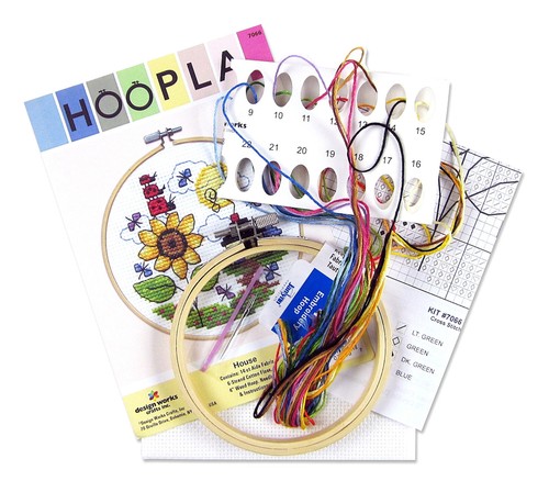Cross Stitch Kit ~ Design Works HOOPLA House and Garden w/4" Wood Hoop #DW7066 - Picture 3 of 3