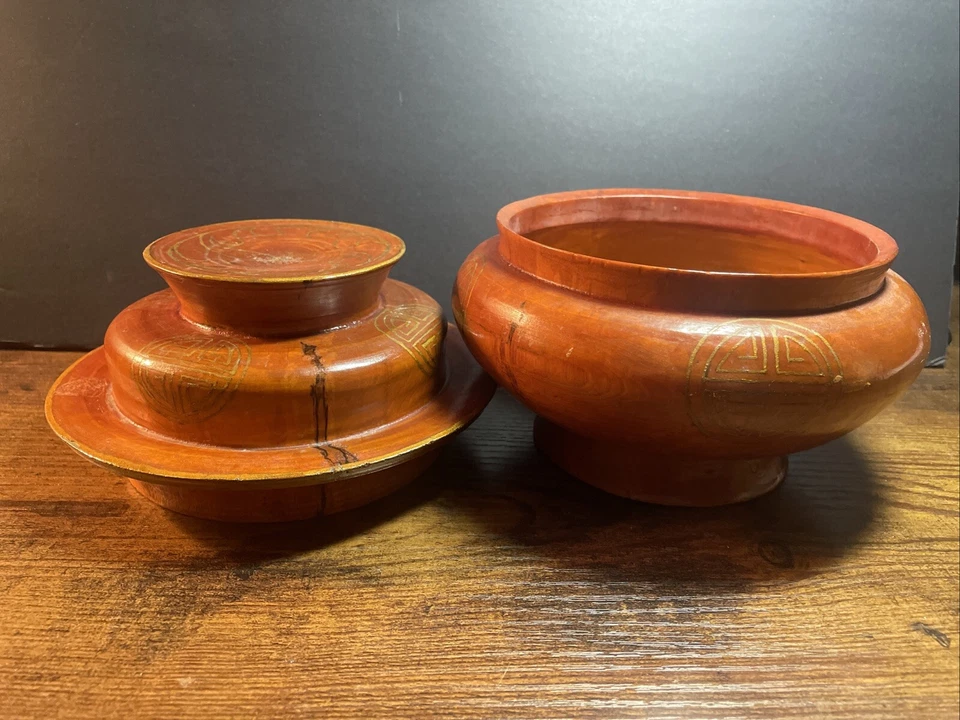 Tigela Tsampa Tibetana Antiga com Tampa, Madeira Tornada, 6,75 X 7" Pátina Rica  - Imagem 2 de 4