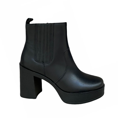 House of Harlow 1960 Hawthorne Ankle Boot Black Leather Chunky