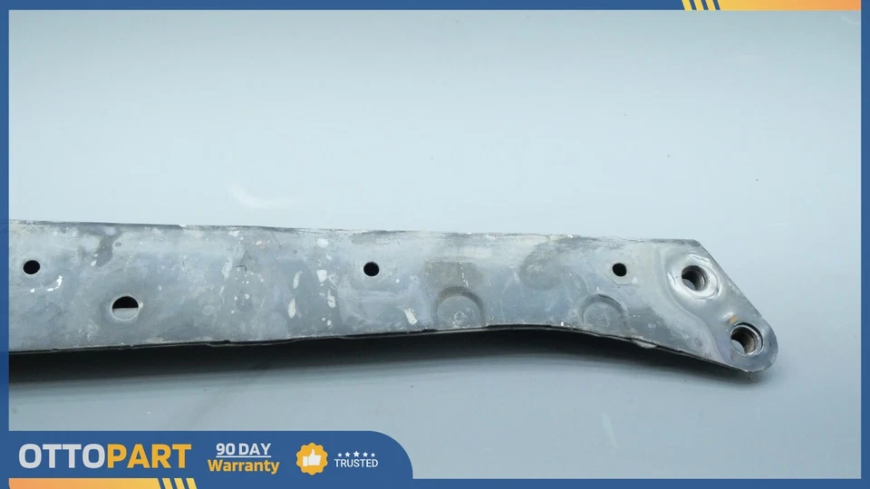 Barra de impacto de refuerzo para parachoques delantero Toyota Prius 2010-2018 52021-06160 OEM Foto 3 de 4
