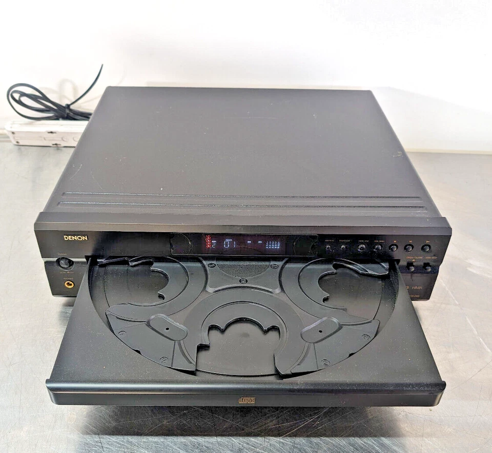 Cambiador/reproductor de CD Denon DCM-290, sistema de carga automática de 5 discos, MP3, WMA Foto 2 de 4