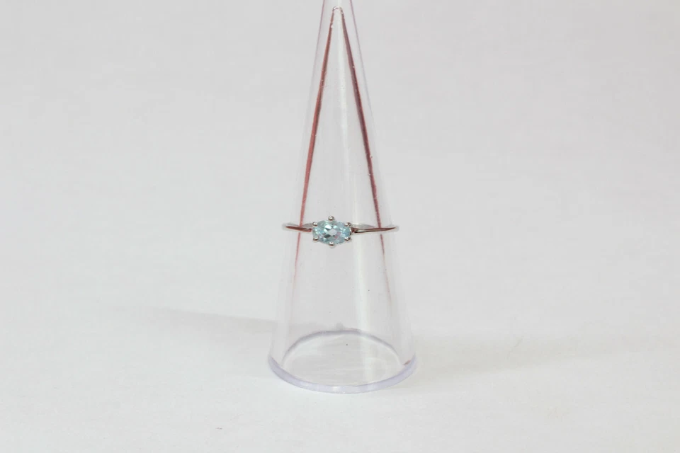 Anello In Argento 925 Con Topazio Blu Di 0,55 Carati E Topazio Cielo Blu - Immagine 2 di 4