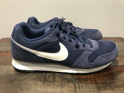 md runner 2 suede nike