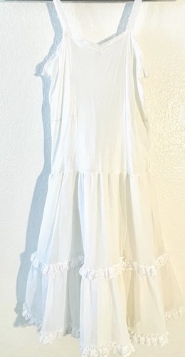 Vintage Girl’s Size 8/10 White Ruffled Lace Adjustable Straps Layered Slip