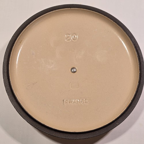 Le Creuset Replacement Lid Size 20cm Yellow Lecreuset Spare Only - Picture 2 of 4
