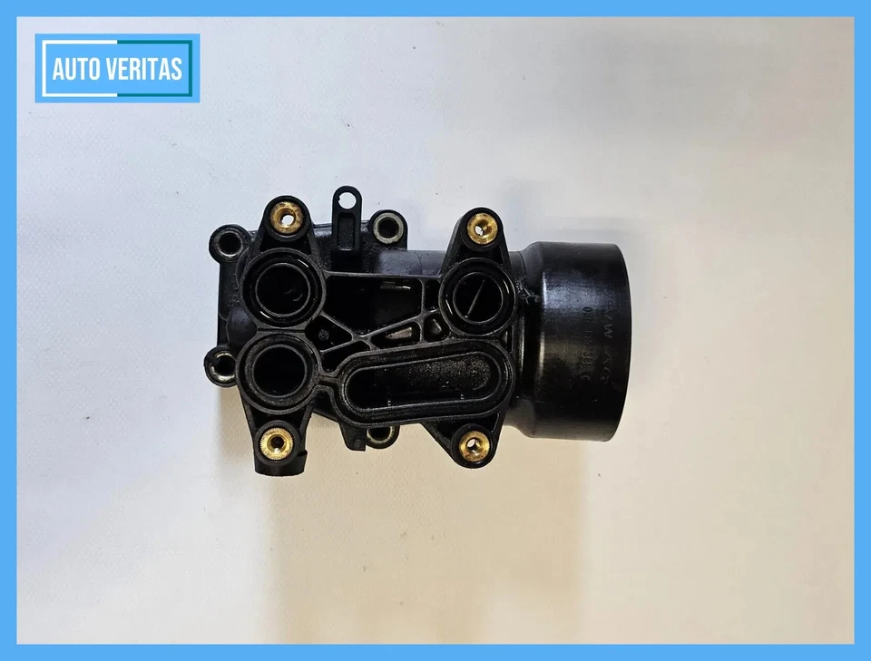 Oil filter nozzle Skoda OCTAVIA 1Z 03L115389C CAYC 1.6 77 KW 105 PS Diesel - Image 1 of 4