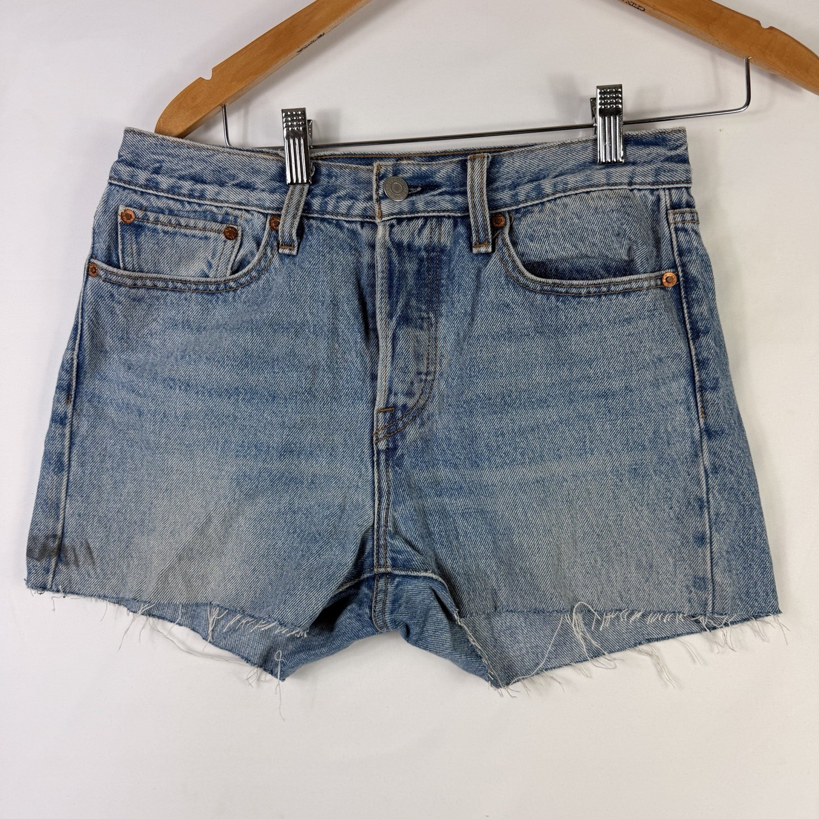 Levi's Premium Wedgie Straight Shorts Women's 27 High Rise Raw Hem Button Fly