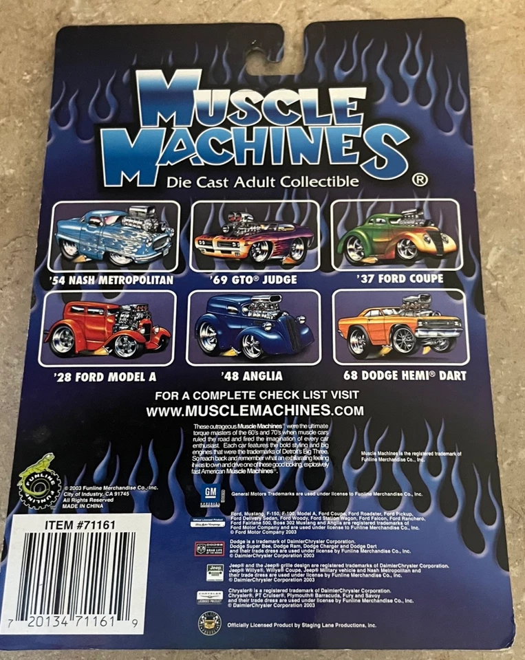 Muscle Machines '28 Ford Model A Red 03-52 1:64 Die-Cast - Image 4 of 4