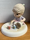 Precious Moments Figurine # 830032 You Brighten My Day (Girl) Crayola 2008