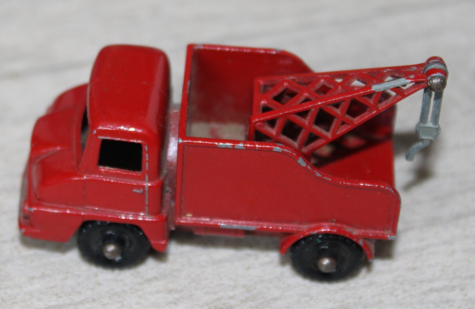 Matchbox 1-75 13c, Thames Trader Wrecker - Free Price Guide & Review