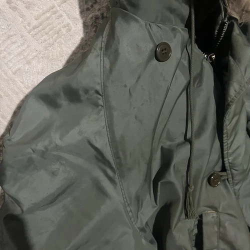 Vtg 80s Very stained Civ N-2B sage green Bomber Jacket heavy attached Hood Sz XL image 17
