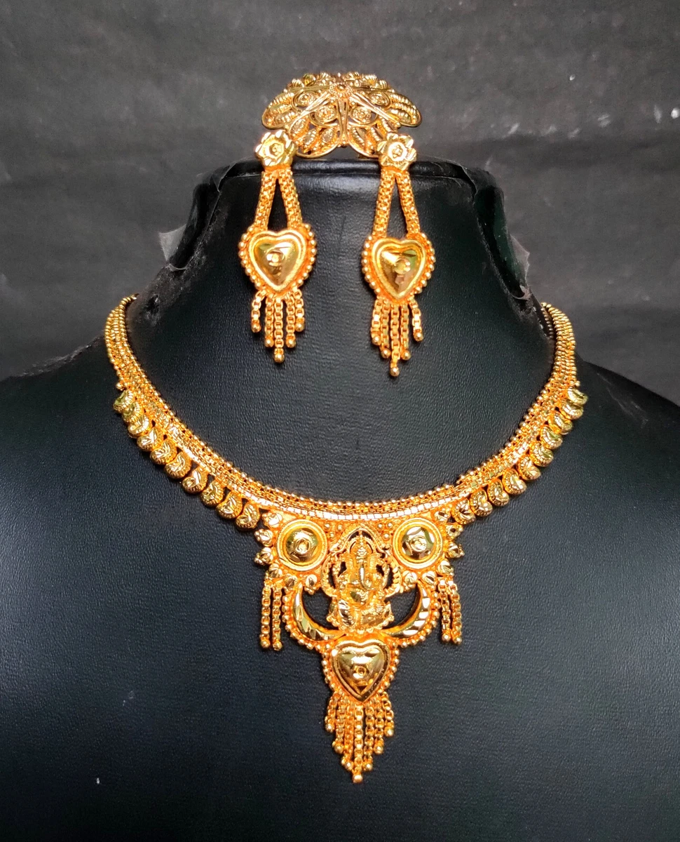 Necklace with earrings set best sale gold