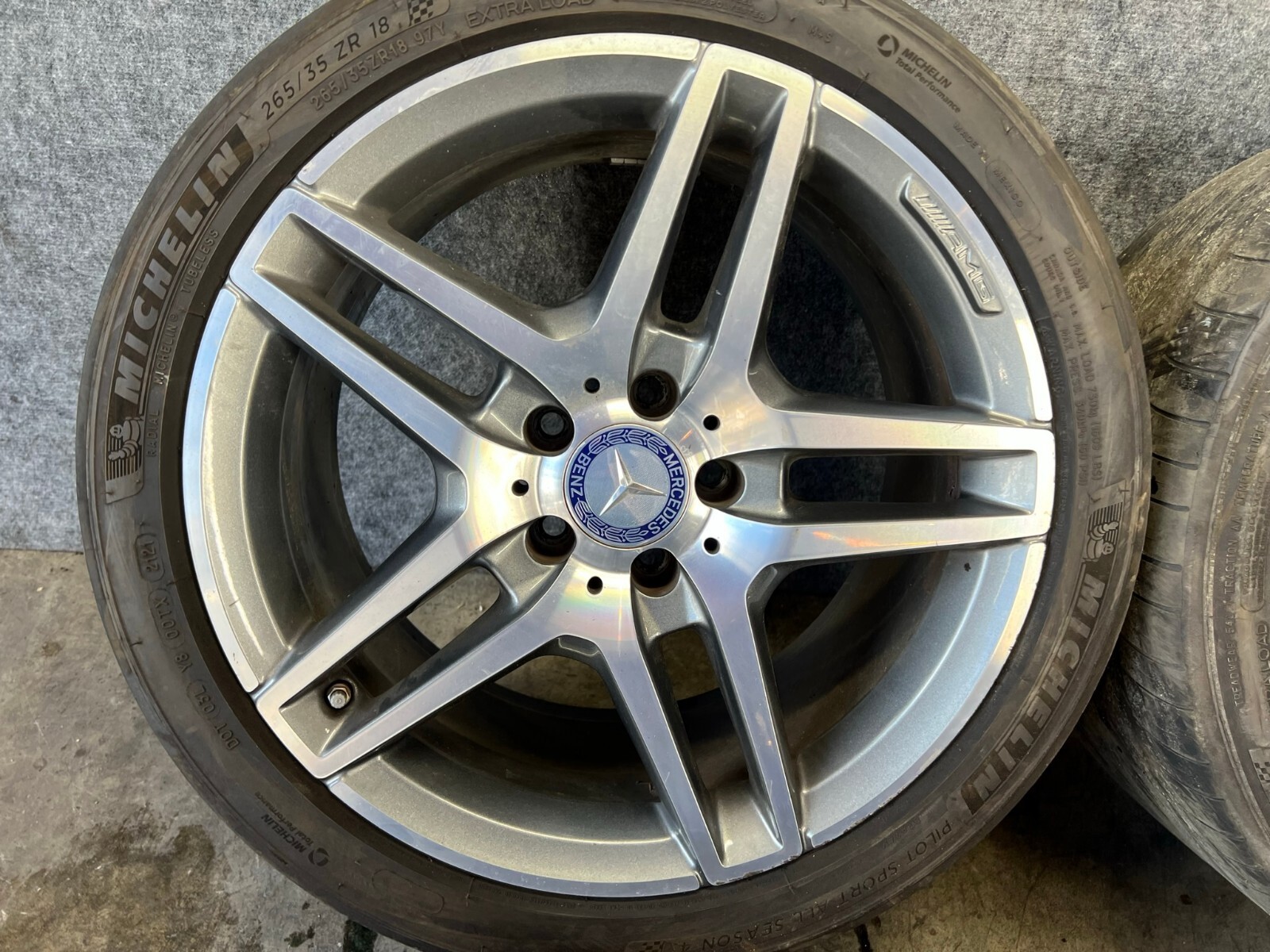 MERCEDES W212 E350 E400 CLS550 WHEELS WHEEL RIM RIMS TIRE SET 18