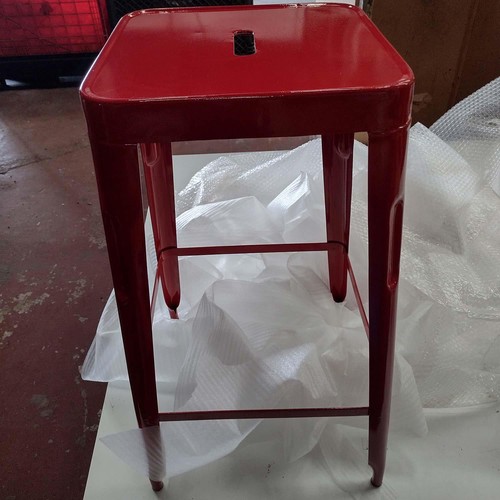 Handcrafted Red Metal Stool Stackable Brunel Breakfast Bar Stool 77cm High - Picture 2 of 4