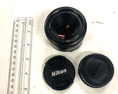 Nikon AF Nikkor 50mm 1:1.8 D Lens  52 W Caps 1265-8
