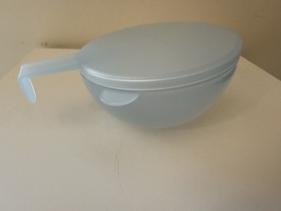 New Tupperware Forget Me Not Hanging Tomato Onion Citrus Keeper - Light Blue