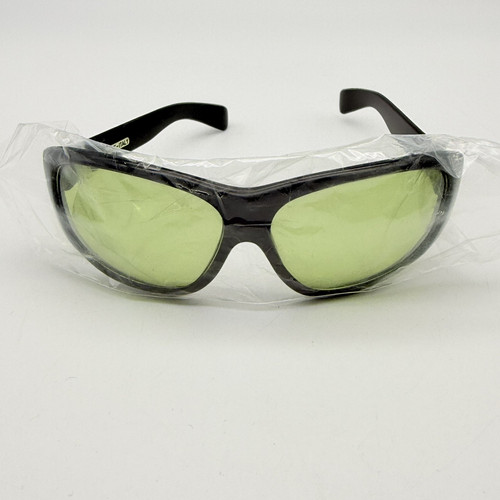 SOLFLEX Italy Mod 1960’s Cat Eye Sunglasses Black With green lens