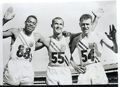 Melbourne Australia These three US Sprint stars scored a clean sw- 1956 Photo
