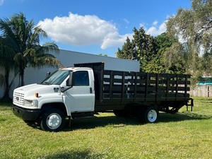 2005 Chevrolet C5500 Kodiak Duramax Flatbed Liftgate 1 Owner ONLY 29,000 MILES