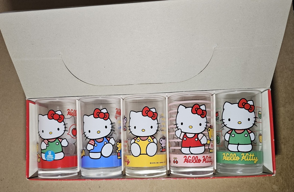 Hello Kitty 1991 Sanrio Set of 5 Glass Tumblers in Original Box 4