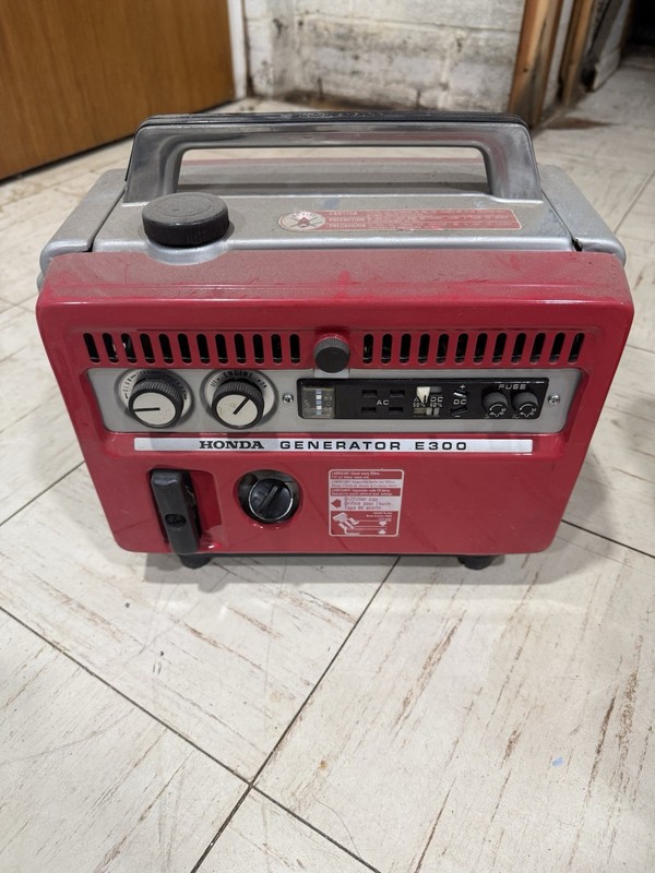 Vintage Honda E300 Generator 1960/70s Era (unsure If Working)
