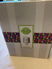 SCENTSY MINI WARMERS WALL PLUG INS NEW IN BOX