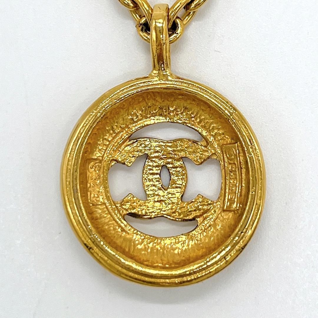 Chanel Cocomark Round Pendant Necklace 3848 GP Silver Used thumbnail 4