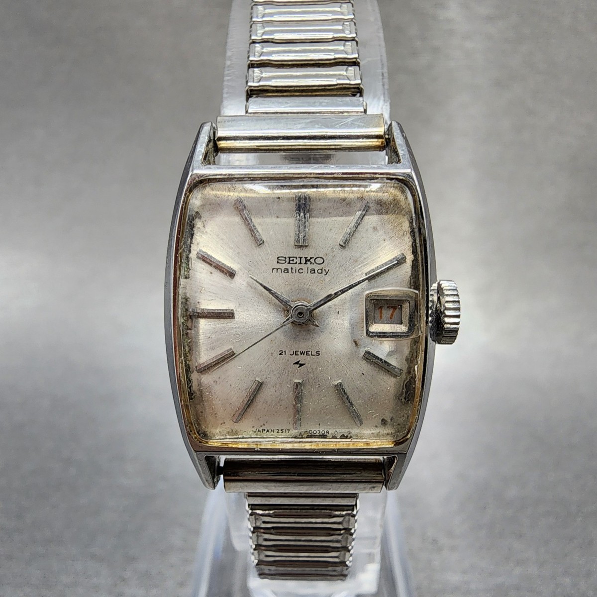 Vintage Seiko Matic lady Watch Women 20mm White Dial Silver Tone