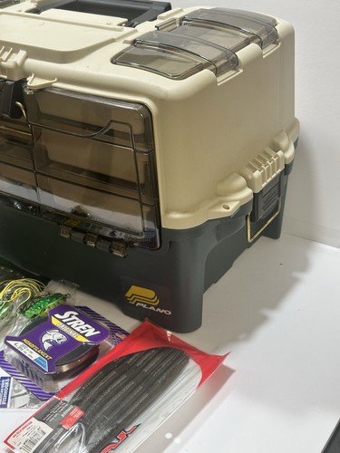 PLANO 723300 Tackle Systems Hybrid Hip 3 Tray Box With Tackle Yum Dinger /Frogs - 第 4/5 張圖片