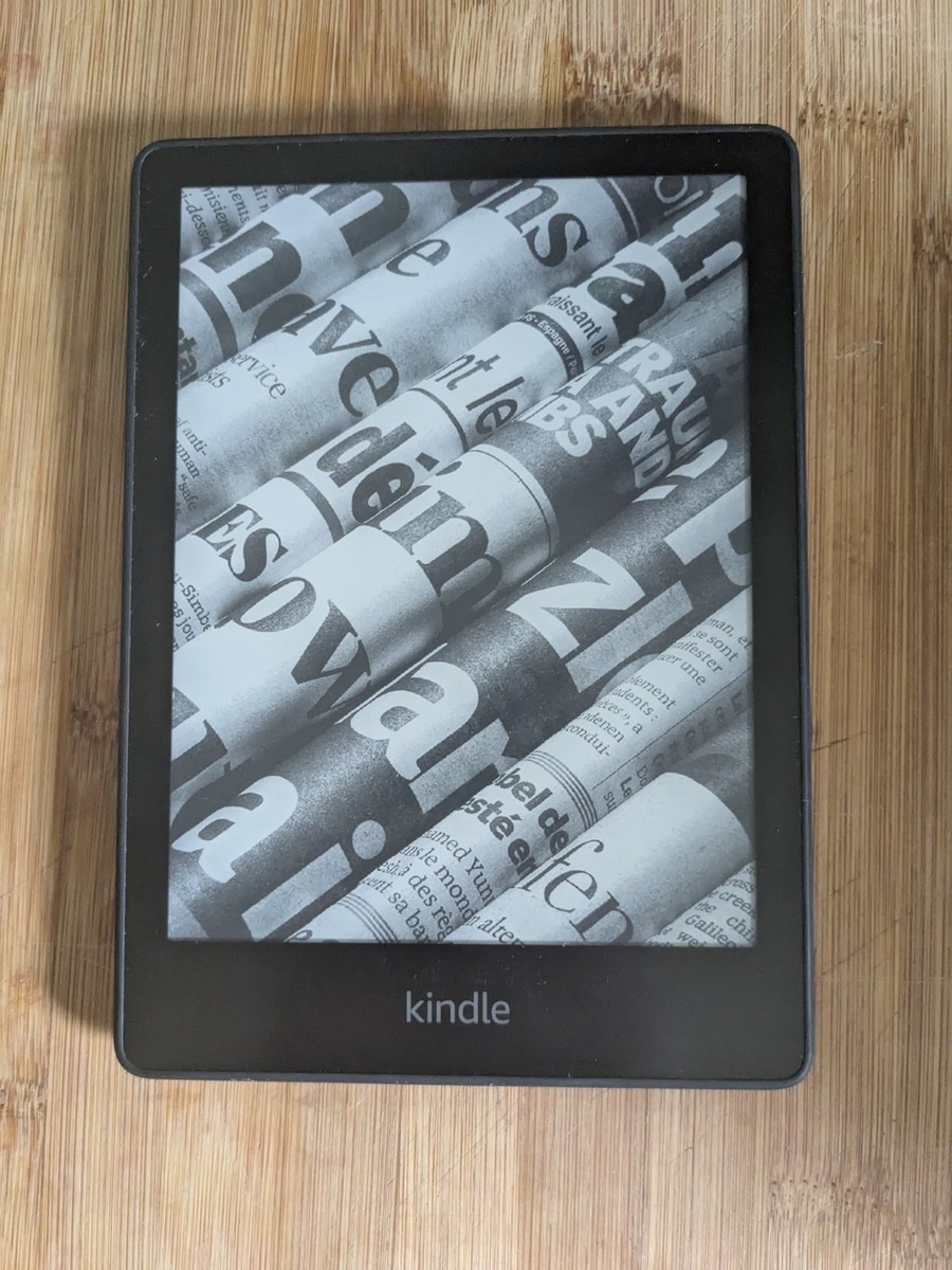 Kindle Paperwhite ブラック 6.8インチ 415YFn0VOzL._AC_.jpg