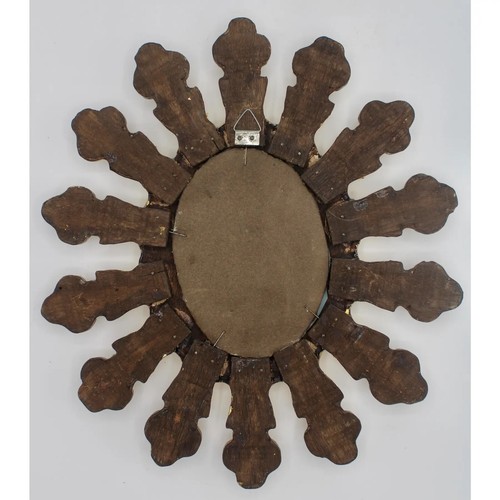 1960s Italian Giltwood Sunburst Mirror - Picture 7 of 8