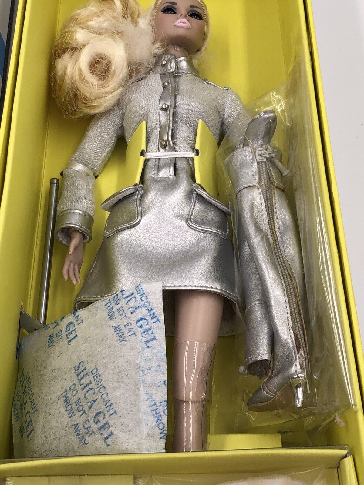 Fashion Royalty Integrity Doll Poppy Parker Out of This World NRFB