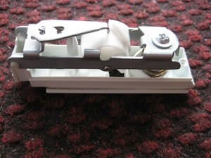 Indesit IDCA735UK Kondenstrockner Türverschluss/-schloss