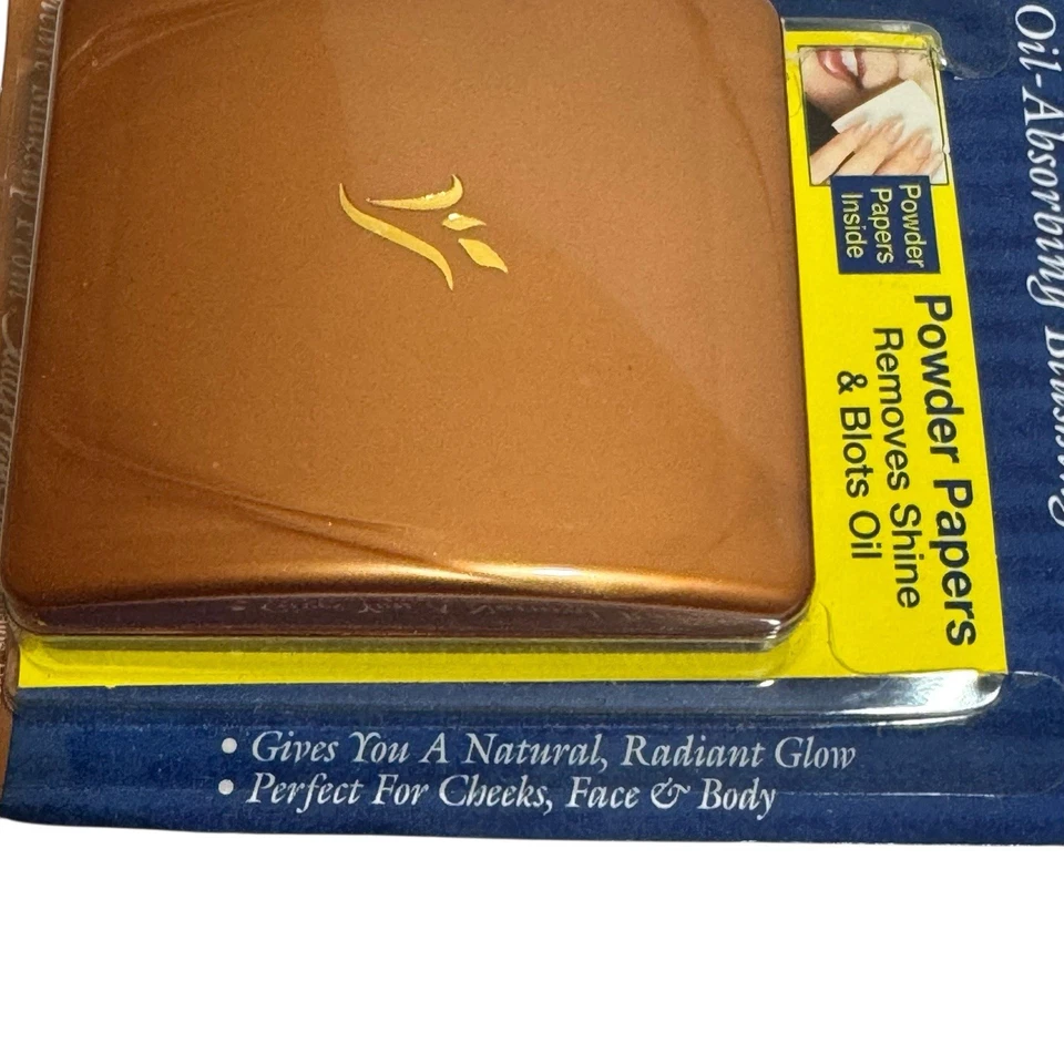 Vintage Cornsilk Oil Absorbing Blushing Bronzer, 6733P-01 Pressed Powder - Image 4 of 4